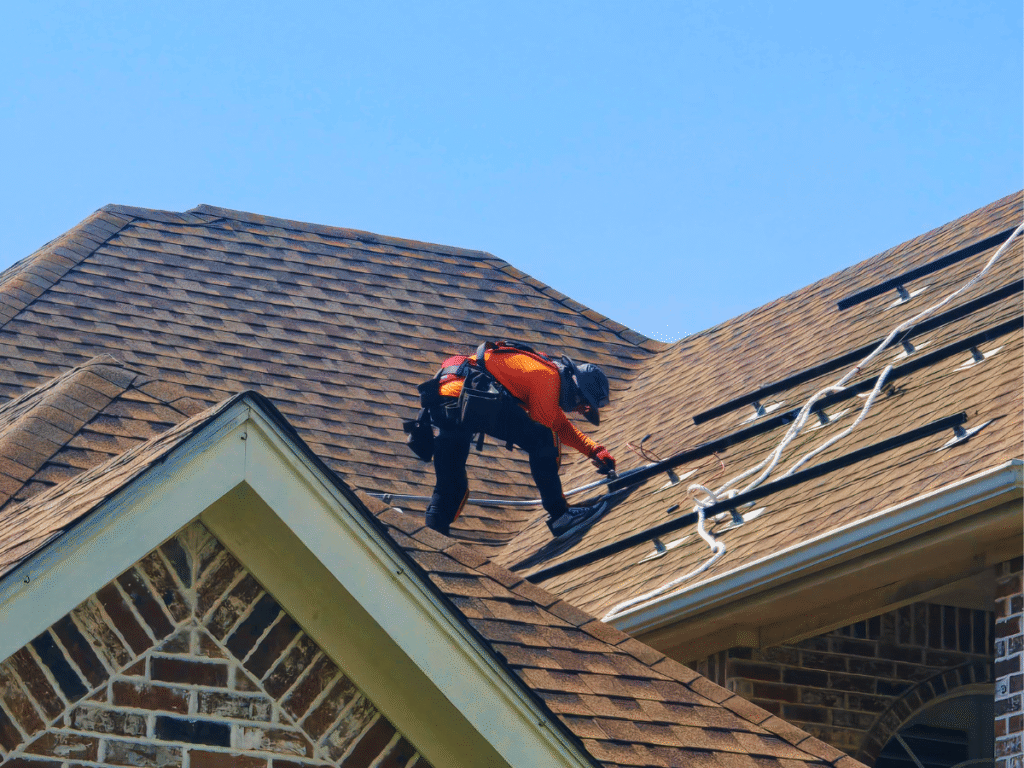 How Much Does Solar Panel Removal Cost in Texas? Fast & Reliable Pricing